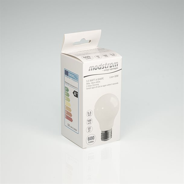 3-trin dæmpbar LED-filament pære hvid - E27 med 600 lumen - (svarer til 50W) MDAFA60M2D327C1  
